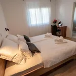 Sportiva With Private Heated Pool Vila *