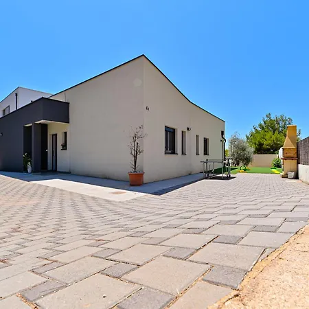 Sportiva With Private Heated Pool Villa