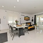 Sportiva With Private Heated Pool *