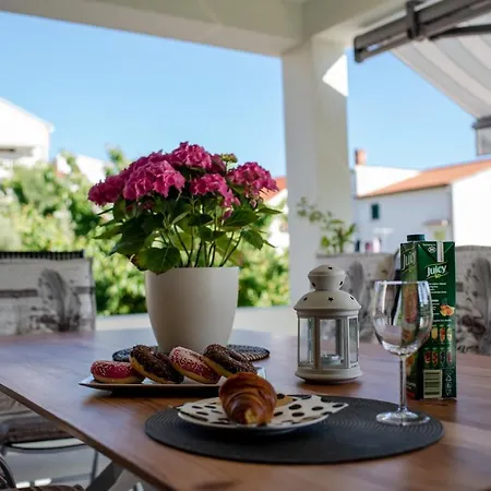 Sportiva With Private Heated Pool * 자다르