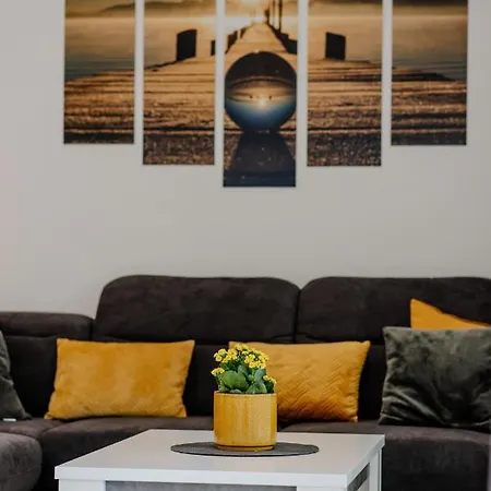 Sportiva With Private Heated Pool 빌라 *