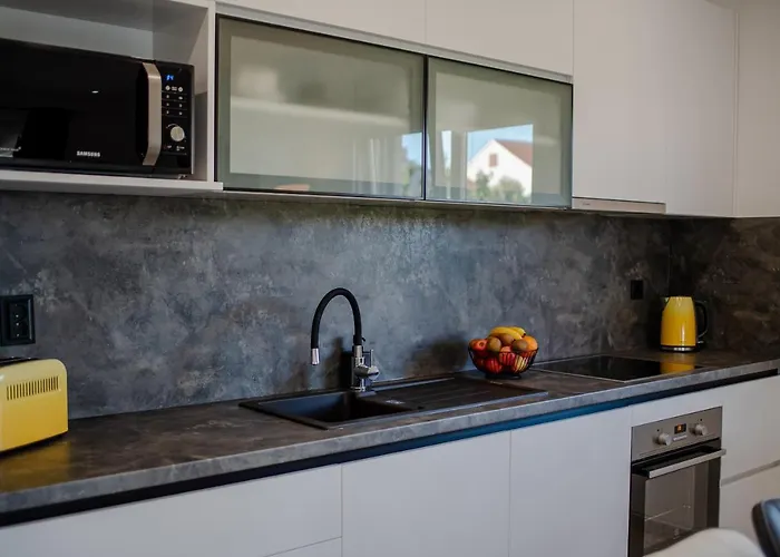 Vila Sportiva With Private Heated Pool